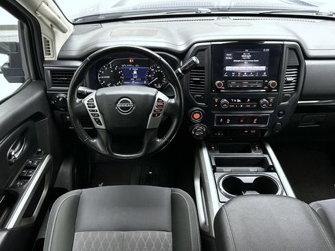 Used 2023 Nissan Titan SV w/ SV Convenience Package AWD/4WD image 14