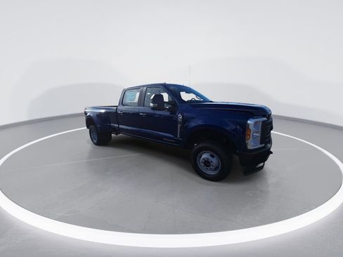 New 2026 Ford F350 XL image 2