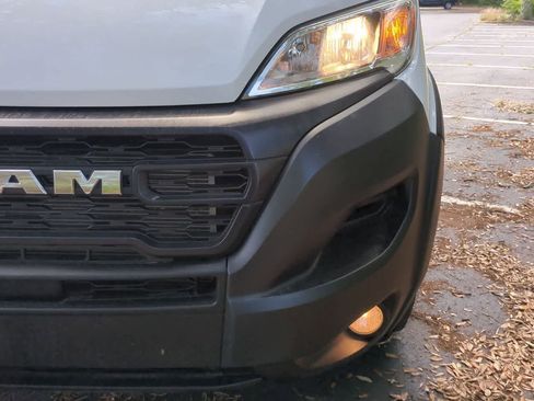 Used 2025 RAM ProMaster 3500 w/ Convenience Group FWD image 11