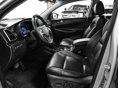 Used 2019 Hyundai Tucson Limited FWD image 4