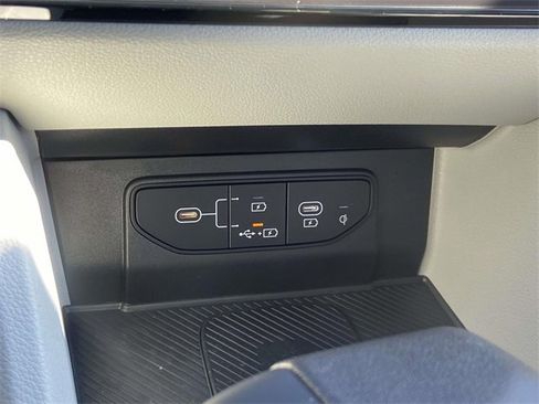 New 2026 Kia Sportage EX image 19