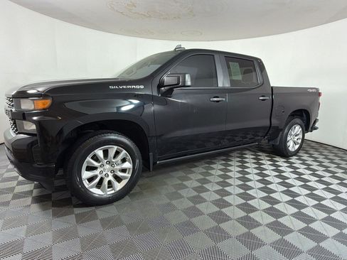 Used 2021 Chevrolet Silverado 1500 Custom AWD/4WD image 23