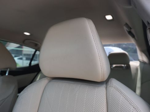 Used 2017 Nissan Maxima 3.5 SV FWD image 22