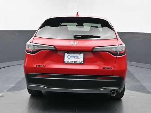 Used 2026 Honda HR-V Sport image 4
