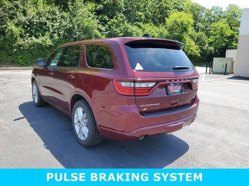 New 2025 Dodge Durango R/T w/ Trailer Tow Group IV image 7