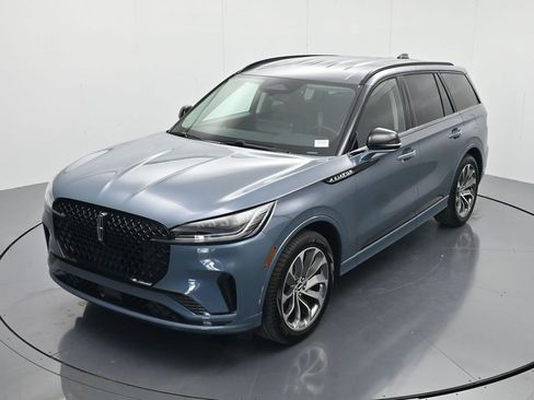 New 2026 Lincoln Aviator 2WD w/ Jet Appearance Package image 28