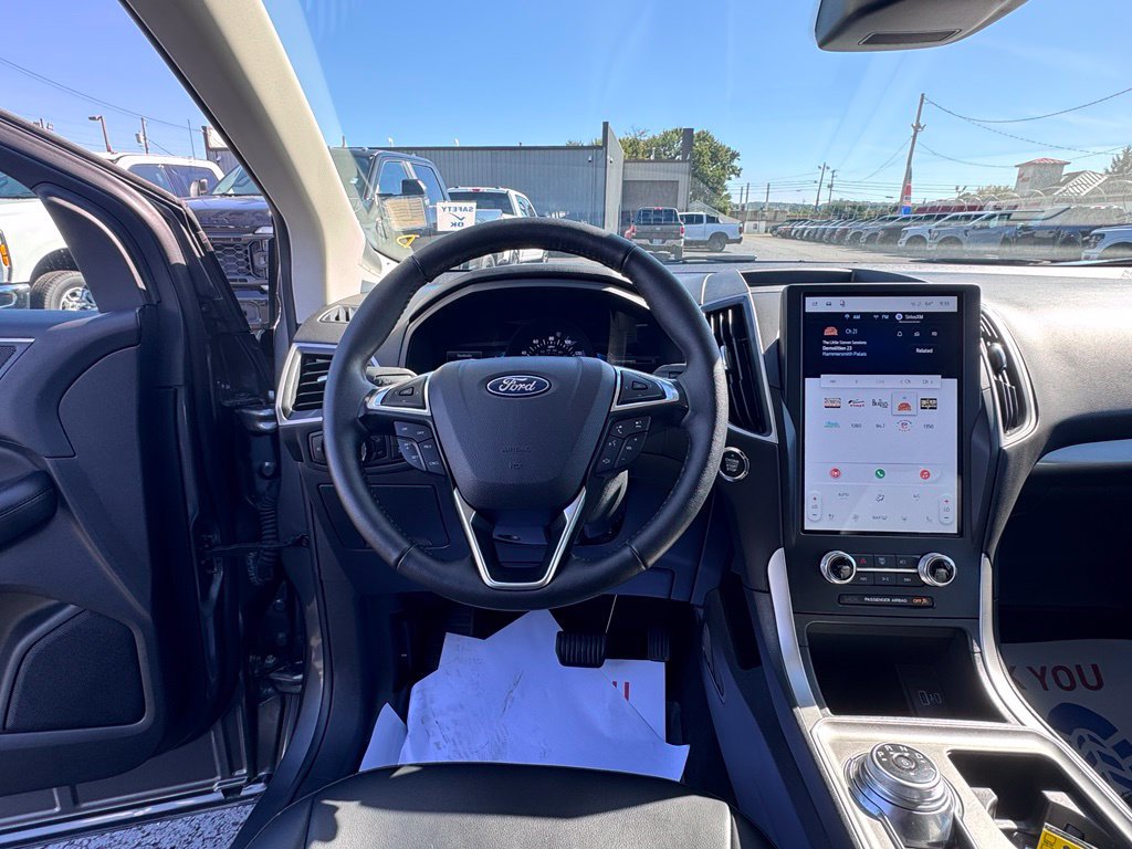 Used 2024 Ford Edge SEL w/ Convenience Package AWD/4WD image 22