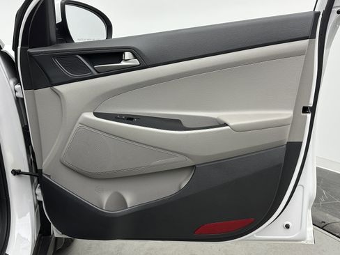 Used 2018 Hyundai Tucson SEL image 33