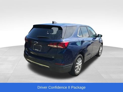 Used 2022 Chevrolet Equinox LT FWD image 2