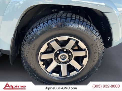 Used 2023 Toyota 4Runner TRD Off-Road Premium w/ Moonroof Package AWD/4WD image 14