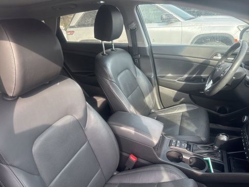 Used 2019 Hyundai Tucson Ultimate w/ Cargo Package image 47