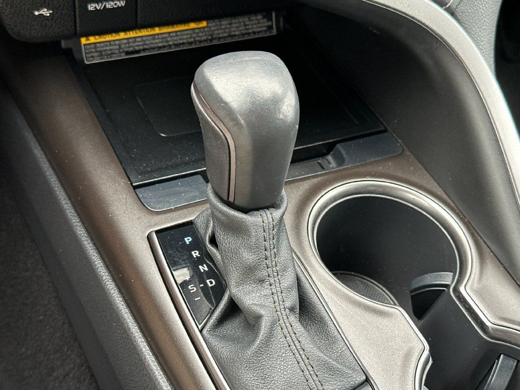 Used 2021 Toyota Camry XSE w/ Carpet Mat Package (TMS) AWD/4WD image 19
