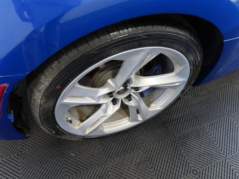 Used 2017 Chevrolet Camaro SS RWD image 10