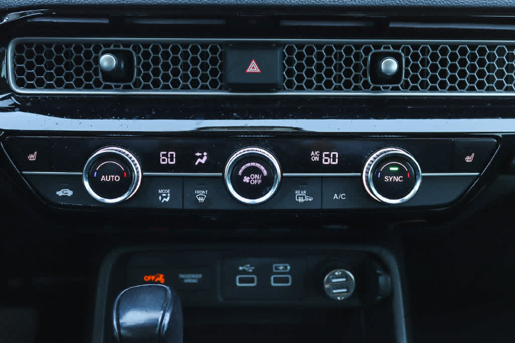 Used 2023 Honda Civic Touring image 13