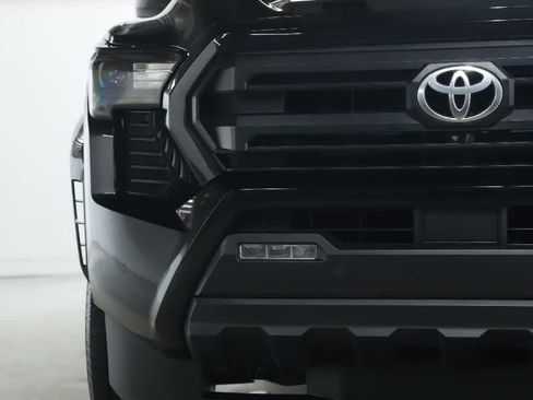 Certified 2024 Toyota Tacoma SR5 image 6