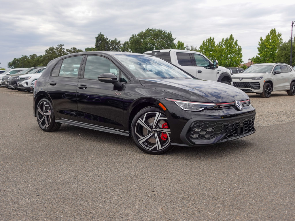 New 2026 Volkswagen GTI SE FWD image 5