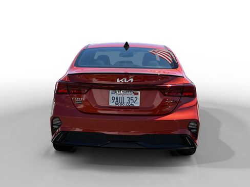 Used 2022 Kia Forte GT-Line FWD image 4