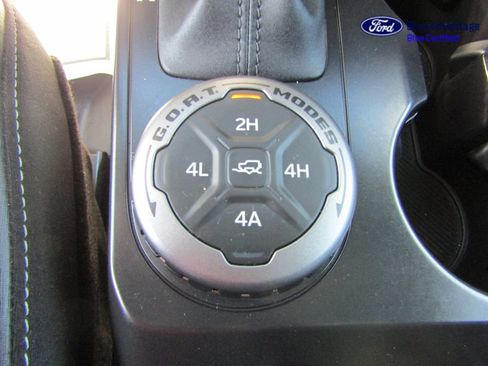 Certified 2025 Ford Bronco Badlands AWD/4WD image 31