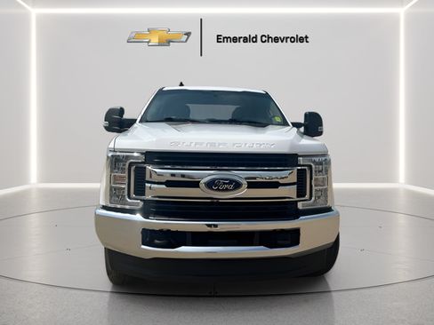Used 2019 Ford F250 XLT AWD/4WD image 3