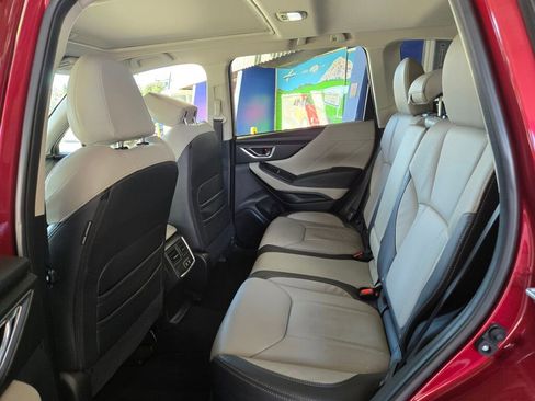 Used 2024 Subaru Forester Limited image 10