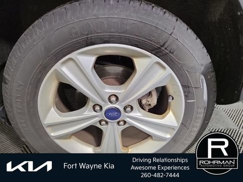 Used 2014 Ford Escape SE AWD/4WD image 10