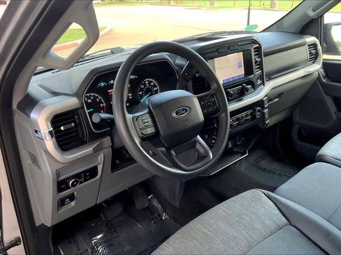 Used 2023 Ford F150 XLT image 34