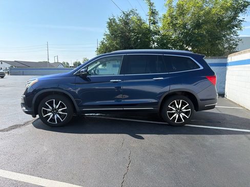 Certified 2020 Honda Pilot Touring image 2