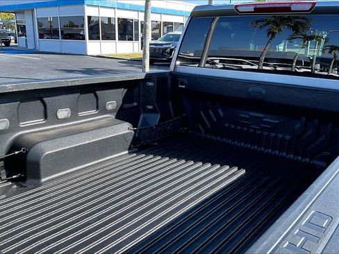 Certified 2025 Chevrolet Silverado 2500 Custom w/ Custom Value Package image 6