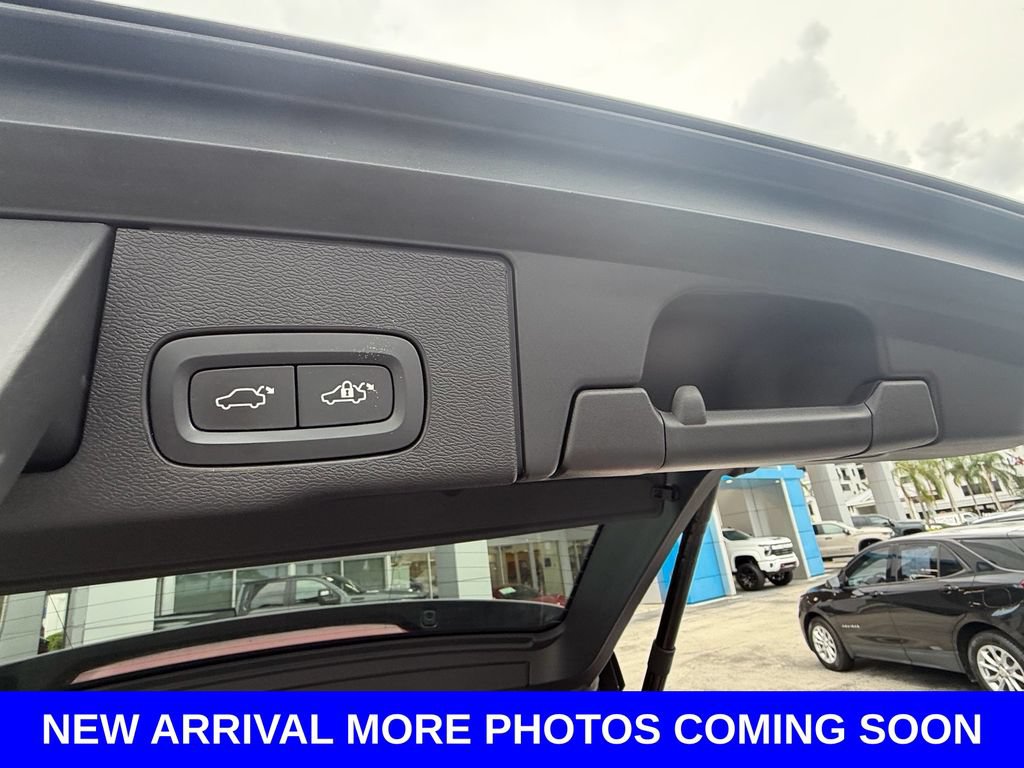 Used 2020 Volvo XC60 T6 Inscription w/ Protection Package Premier AWD/4WD image 16