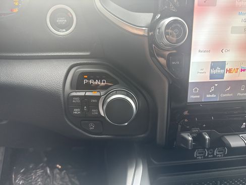 New 2026 RAM 1500 Big Horn AWD/4WD image 23