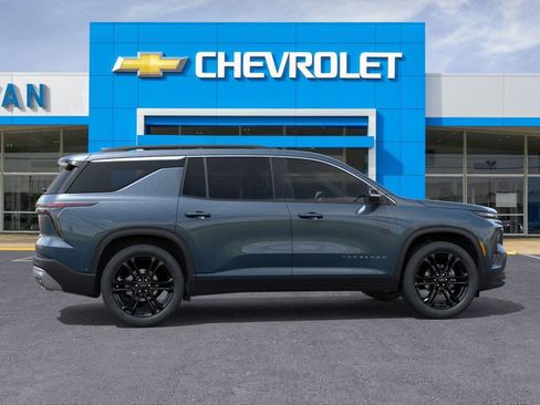New 2026 Chevrolet Traverse LT image 5