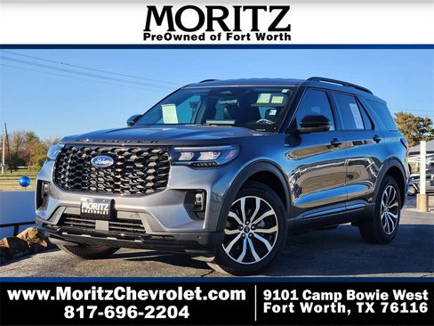 Used 2025 Ford Explorer ST-Line image 1