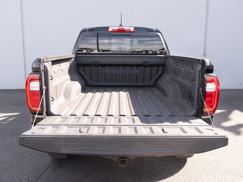 Used 2024 GMC Canyon AT4X image 26