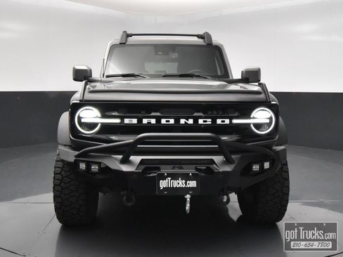 Used 2023 Ford Bronco Outer Banks AWD/4WD image 48
