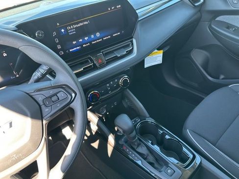 New 2026 Chevrolet TrailBlazer LT image 24