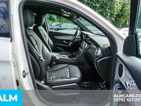 Used 2022 Mercedes-Benz GLC 300 image 23