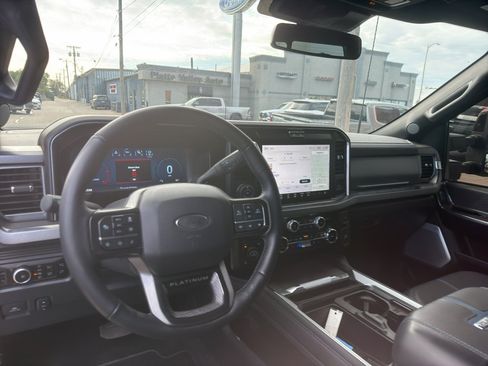 Used 2025 Ford F250 Platinum w/ Tremor Off-Road Package AWD/4WD image 6