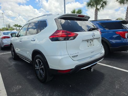 Used 2017 Nissan Rogue SL w/ SL Premium Package AWD/4WD image 11