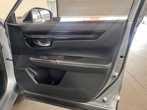 Used 2024 Honda CR-V EX-L image 12