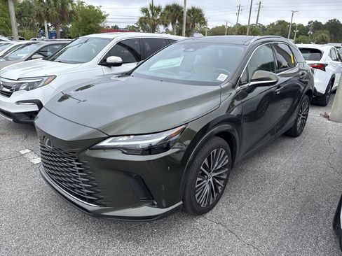 Used 2023 Lexus RX 350 Premium Plus w/ Cold Area Package image 4