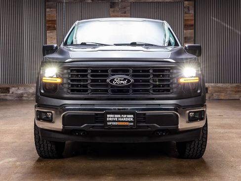 Used 2025 Ford F150 XL w/ Equipment Group 103A High AWD/4WD image 4