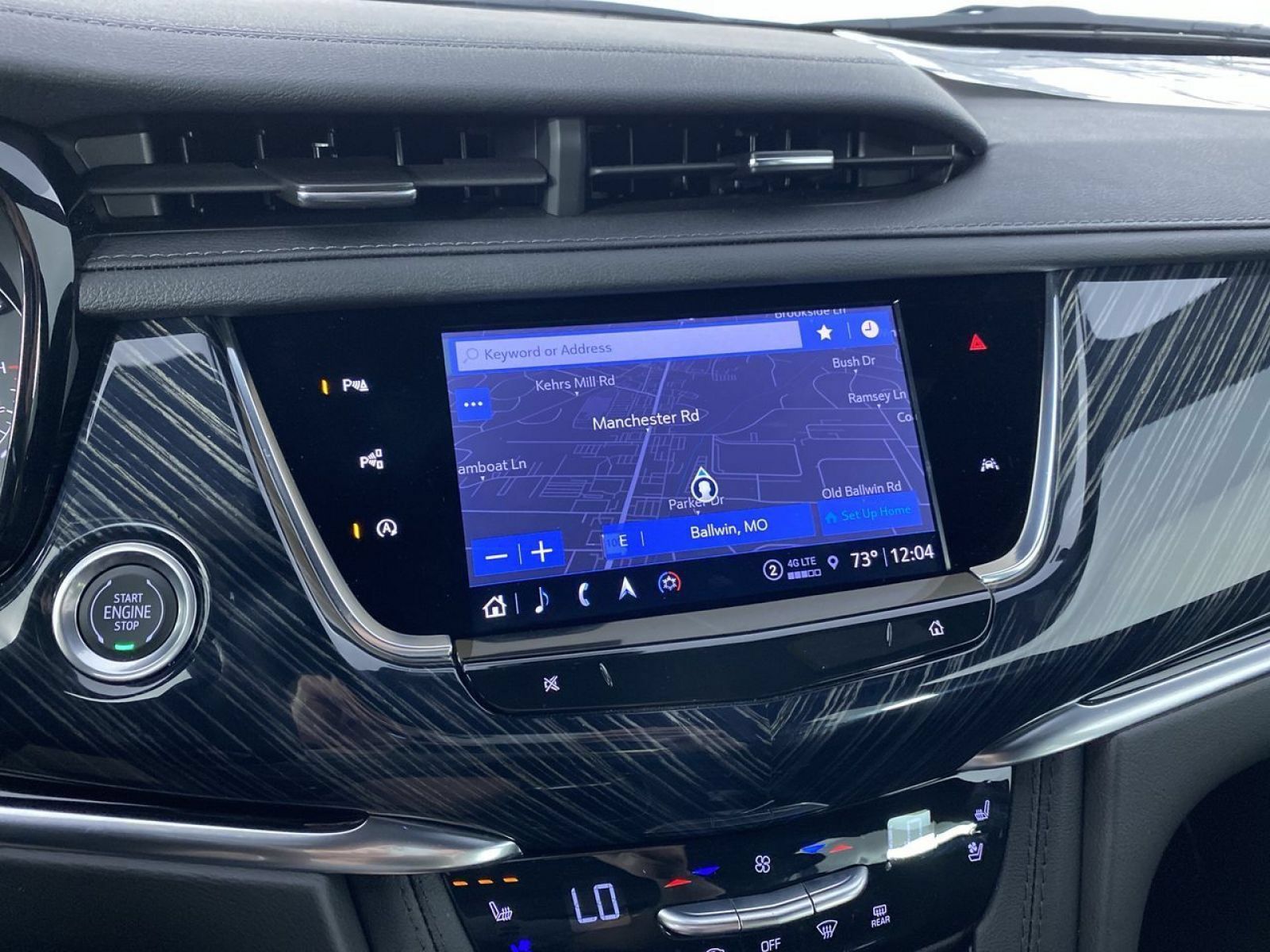 Certified 2024 Cadillac XT6 Premium Luxury w/ Technology Package FWD image 6