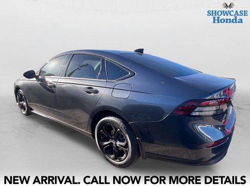 Used 2025 Honda Accord SE image 4