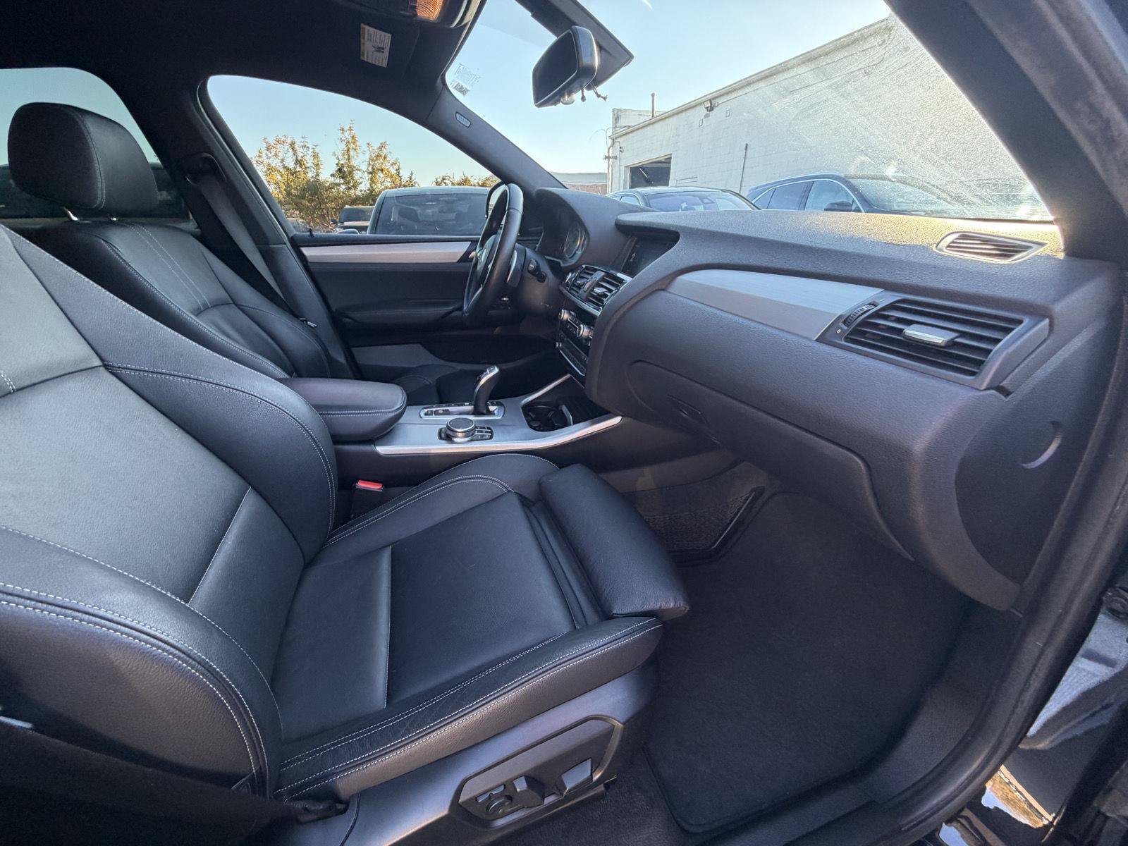 Used 2018 BMW X4 xDrive28i AWD/4WD image 29