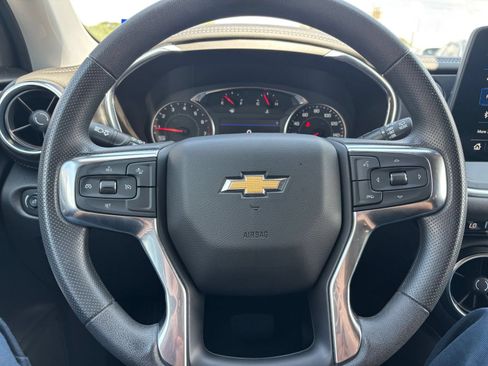 Used 2026 Chevrolet Blazer LT FWD image 24