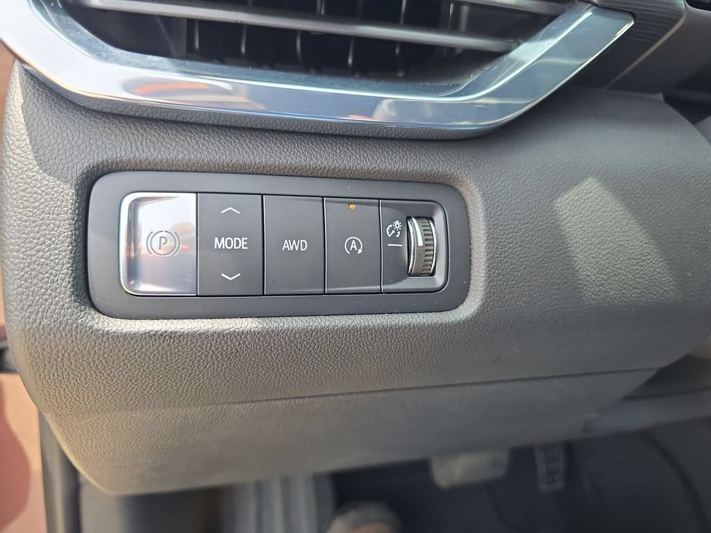 Used 2026 GMC Acadia Elevation w/ Elevation Premium Package AWD/4WD image 27