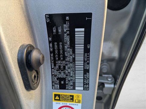 Used 2018 Toyota Highlander Limited Platinum image 14