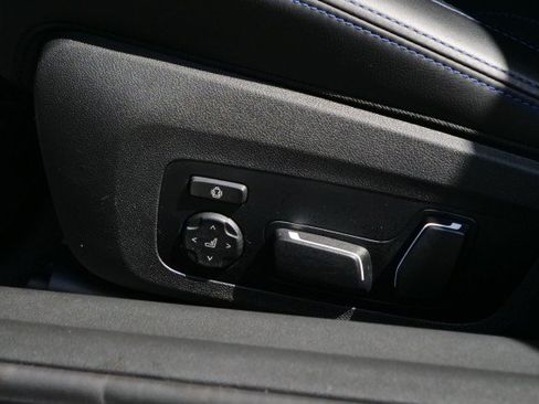 Used 2025 BMW M2 w/ Lighting Package RWD image 35