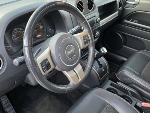 Used 2016 Jeep Compass 75th Anniversary w/ Power Value Group image 10