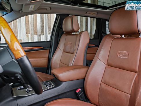 Used 2013 Jeep Grand Cherokee Overland w/ Advance Technology Group image 13